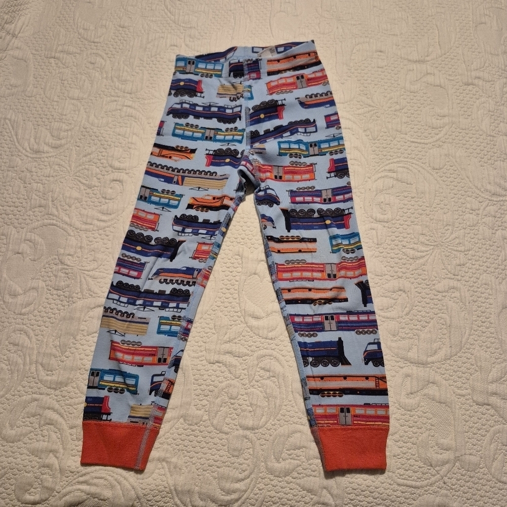 Hanna Andersson pajama pants size 110 or US 5 train print VGUC